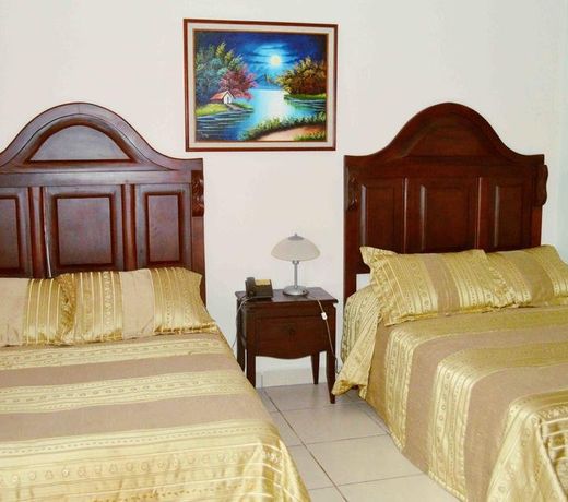 Hotel Los Pinos