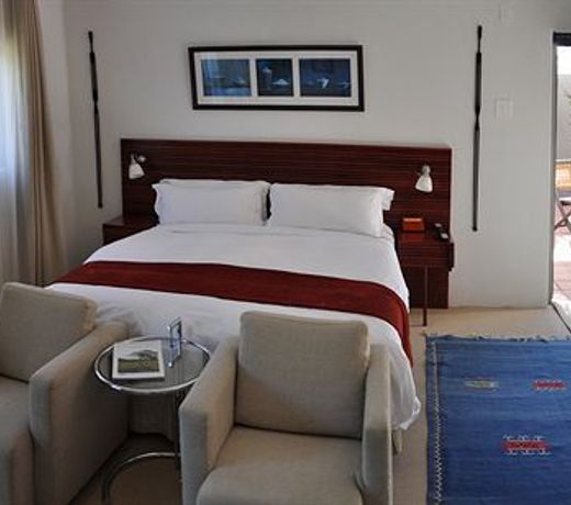Alta Bay Guest House