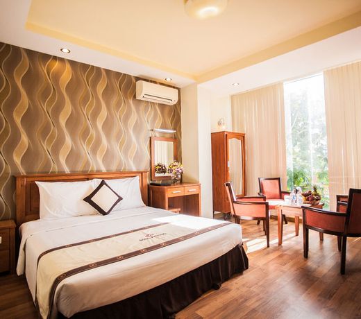 Oriental Nha Trang Hotel - Äá»i diá»n bÃ£i biá»n
