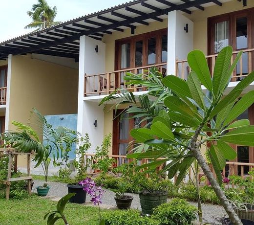 Handagedara Resort