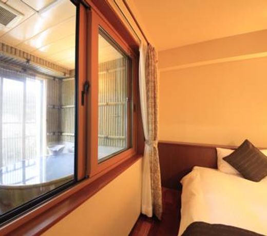Hotel Mahoroba