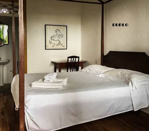 Suítes Casa da Colônia