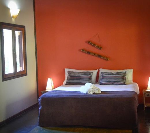 MYSTICA ECO CHALÃS E POUSADA