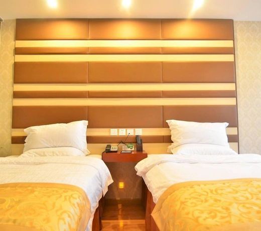 Daina Hotel