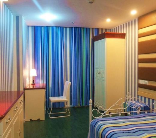Daina Hotel
