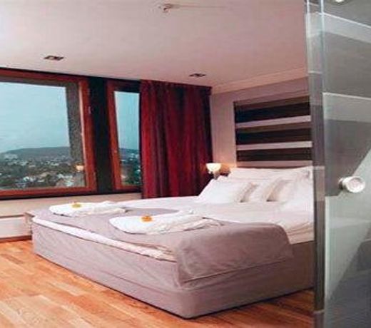 Quality Hotel 33
