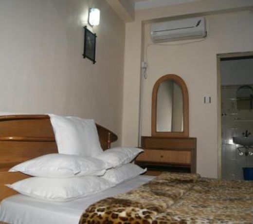 Rosebud Hotel & Resort