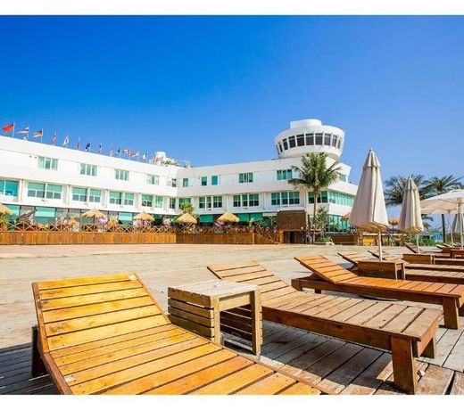Sunset Beach Resort