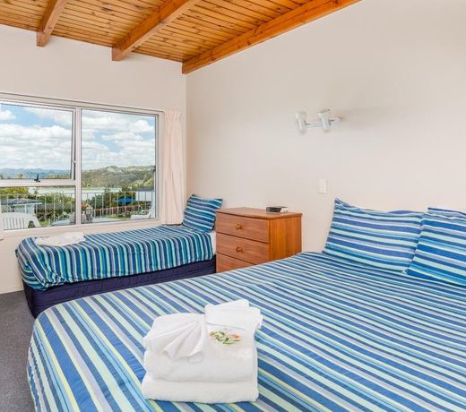 Aloha Seaview Resort Motel