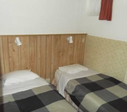 LYNTON LODGE MOTEL