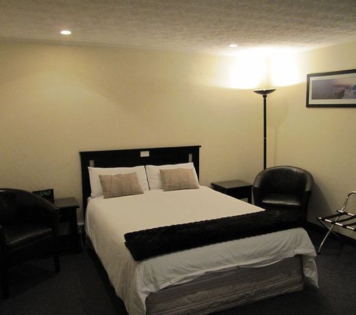 Palm City Motor Inn