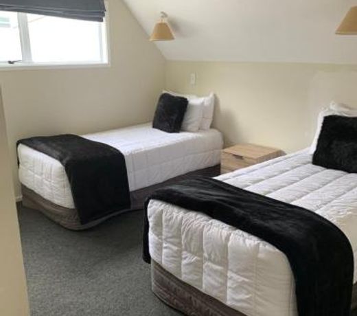 Green Gables Motel