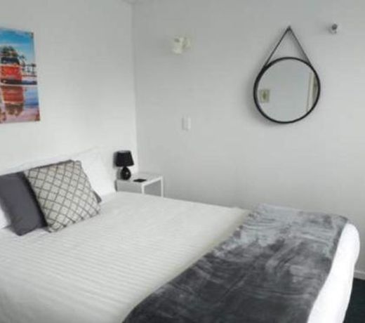 554 Moana Court Motel