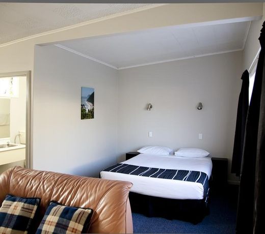 Apple Motor Inn