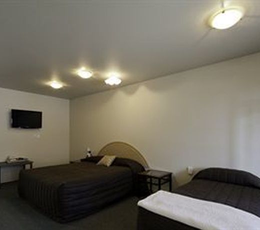 Lake Point Motel