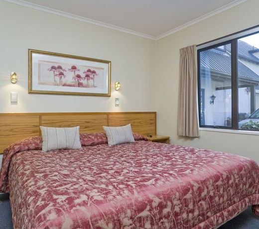 Allan Court Motel