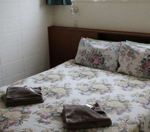 PINELAND MOTOR LODGE