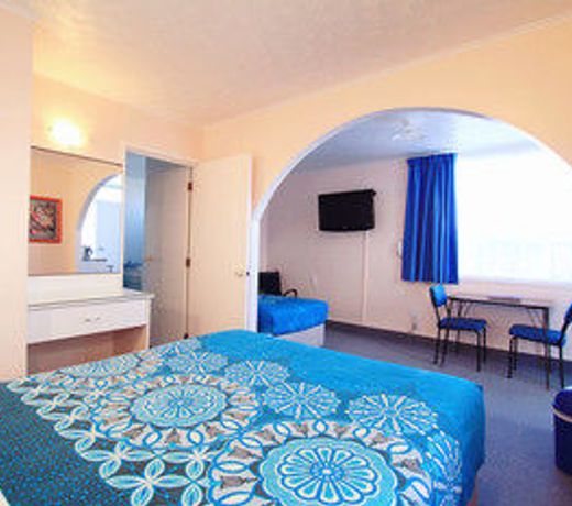 Golden Glow Motel