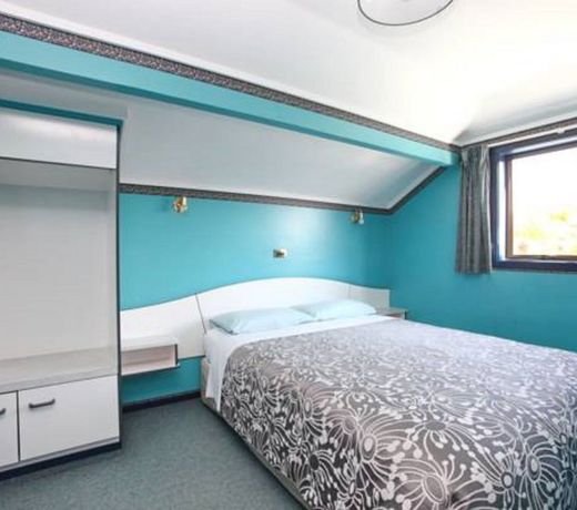 PURE Motel & Pure Guest House