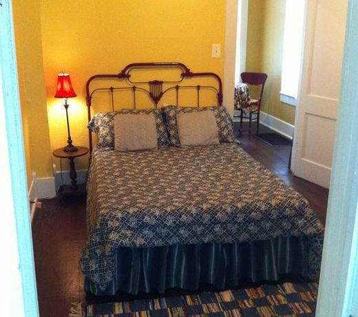 11 Singleton House Bed & Breakfast