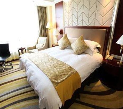 Ramada Yangzhou Baoying