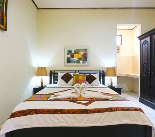 Semampan Village Guesthouse