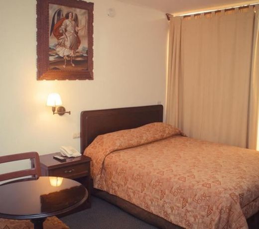 Venecia Hotel Carrion