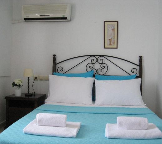 Assos Sardunya Hotel