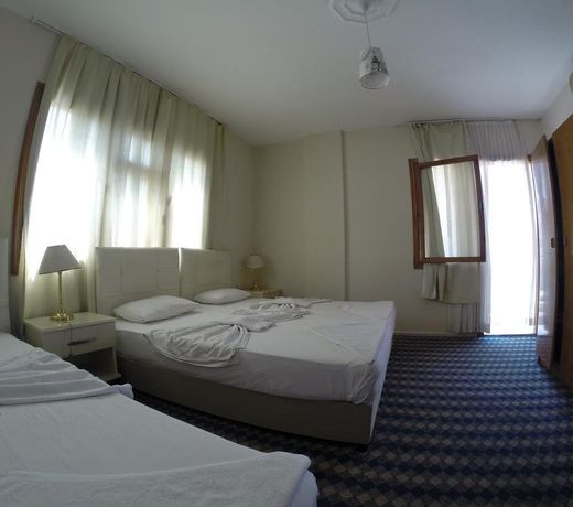 Karya Hotel