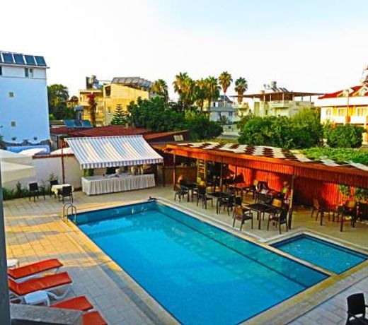 Parus Hotel