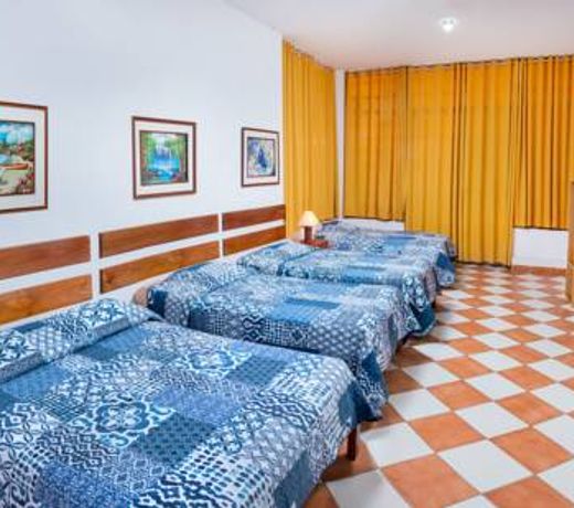 Hotel Cocos Inn