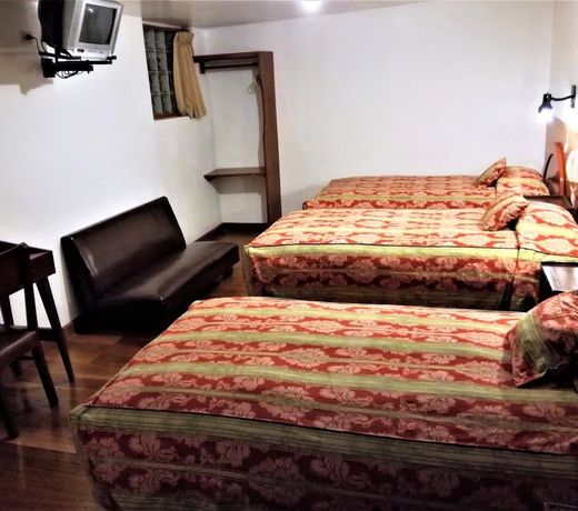 Hostal Saphi - Excelente ubicaciÃ³n