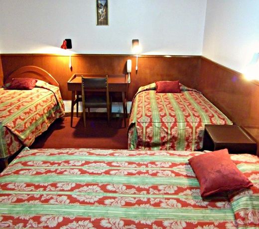 Hostal Saphi - Excelente ubicaciÃ³n