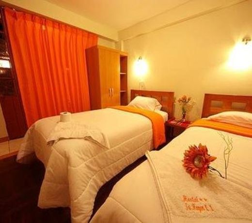 HOSTAL TUPANA WASI