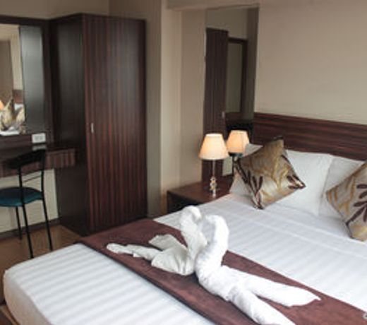 Shaw Residenza Suites