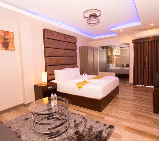Grand Central Hotel