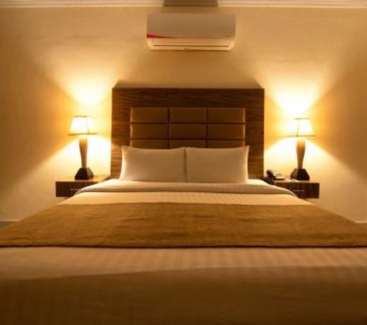 Hotel One Lalazar Multan