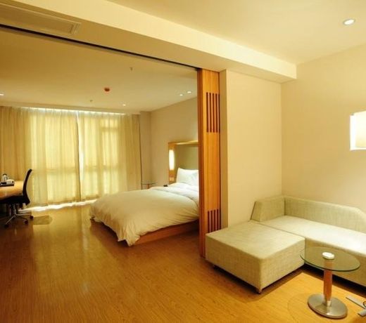 JI Hotel Shanghai Yan An Road Branch