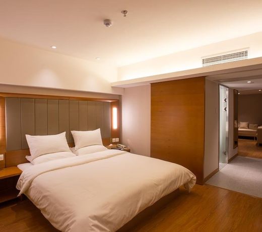 JI Hotel Shanghai Yan An Road Branch