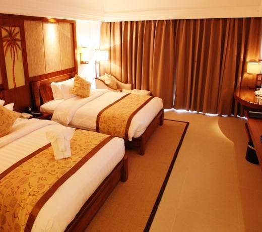 Dragon Bay Hotel