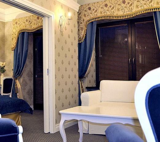 SleepWalker Boutique Suites