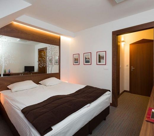 Hotel Meridian
