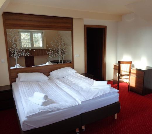 Hotel Meridian