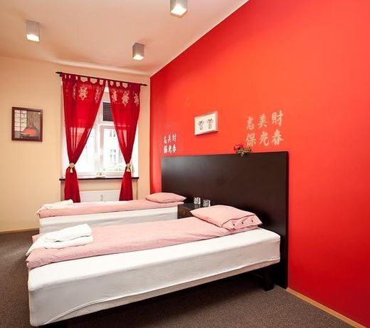 ORIENTAL HOUSE