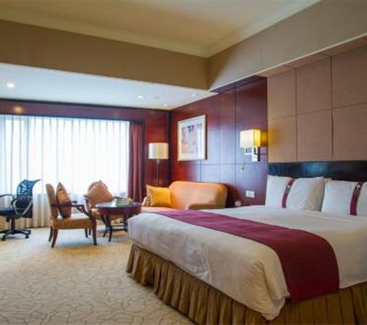 Holiday Inn Zhongshan Downtown, an IHG Hotel