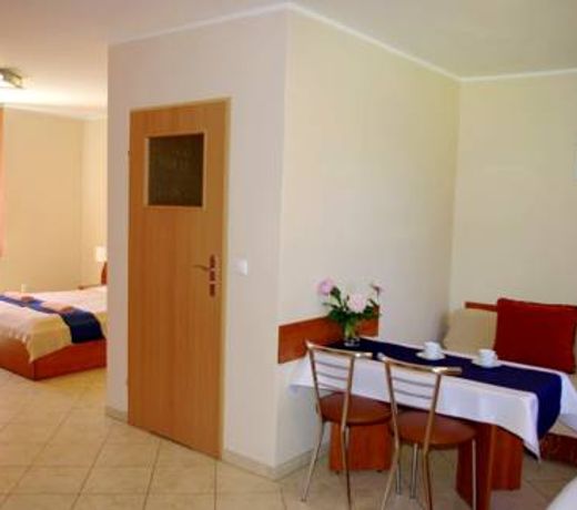 LAGO Apartamenty i pokoje