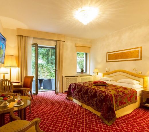 Hotel Schloss Mönchstein