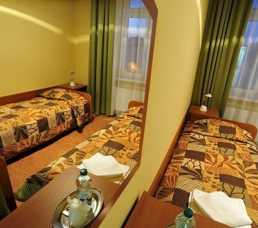 Kosmopolita Rooms