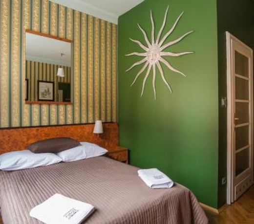 Finger Guest Rooms