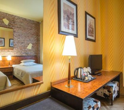 Finger Guest Rooms